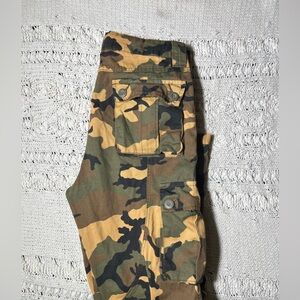 CAMO CARGO PANTS